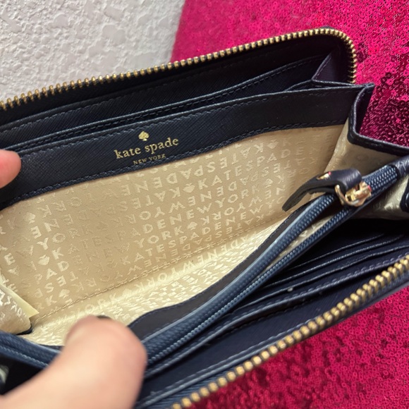 KATE SPADE 💙 Navy Blue & White Checkered Wallet and Wristlet ⭐️ Like NEW - Picture 7 of 12